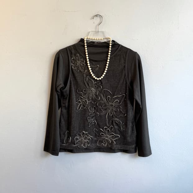 카키 & 브라운 오리엔탈 플라워 