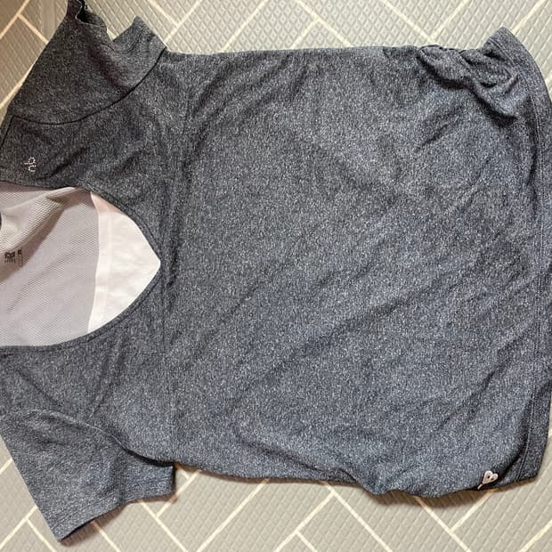 뉴발란스 핀터깔탑