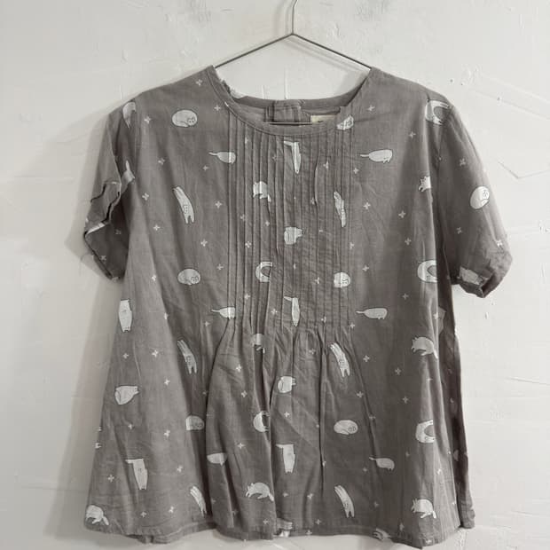 cat flower blouse