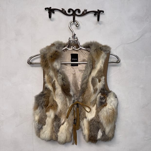 QUA mixed brown rabbit fur knit vest