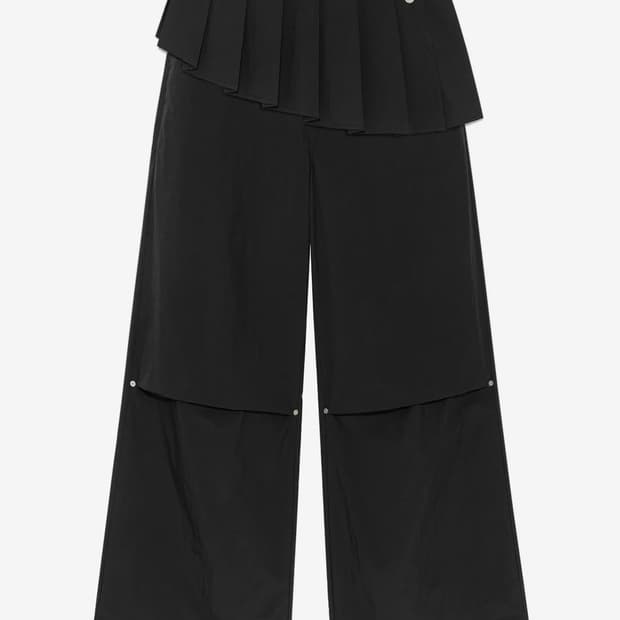 윤비누 다이닛 SKIRT LAYERED PANTS IN BLACK