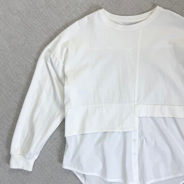 Dollupoops 비대칭 컷팅 레이어드 스웻셔츠