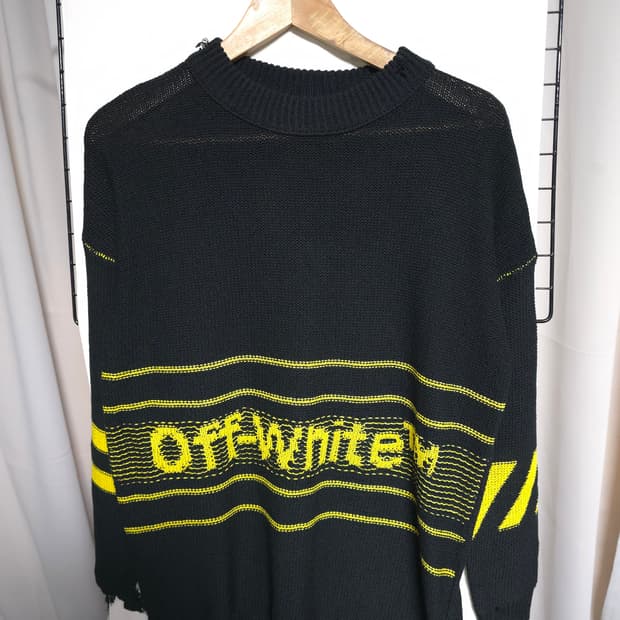오프화이트 블랙 그런지 니트 XS ✨️정품 새상품✨️
