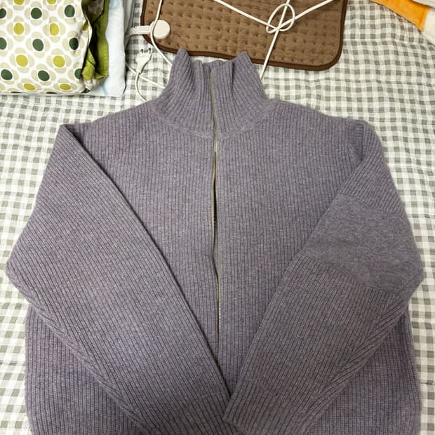 홀리선 니트집업 라벤더 L사이즈