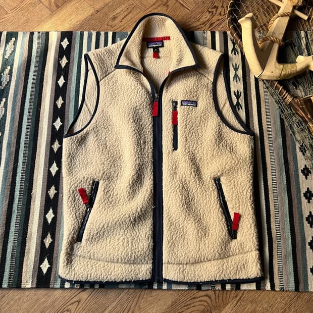 [M]파타고니아 레트로 화이트 플리스 베스트