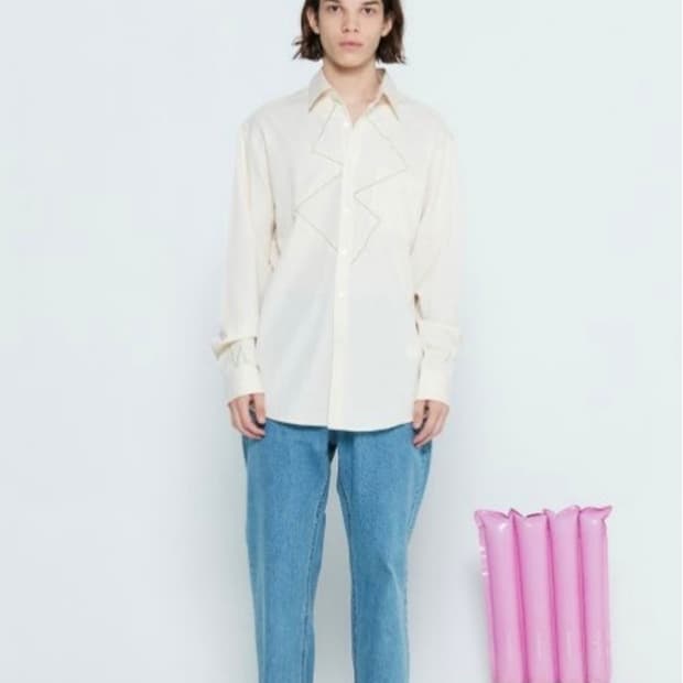 [m] 플라스틱 프로덕트 지그재그 셔츠 (ECRU)