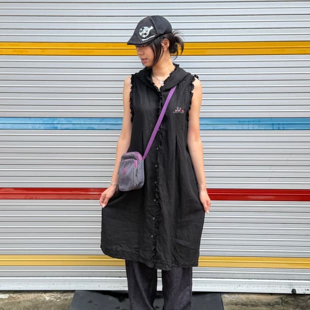 vintage basic black dress