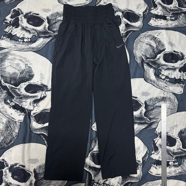 나이키 하이웨스트 트레이닝팬츠 65 S사이즈