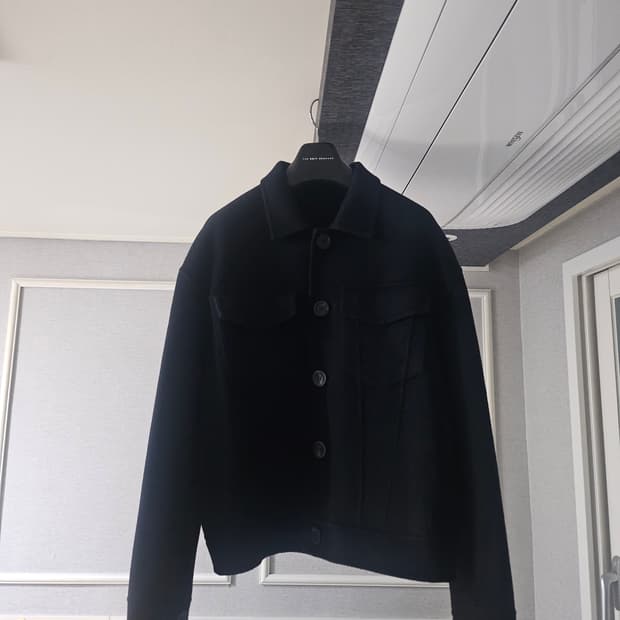 [거의 새것] 송지오옴므 블랙 핸드메이드 자켓 48