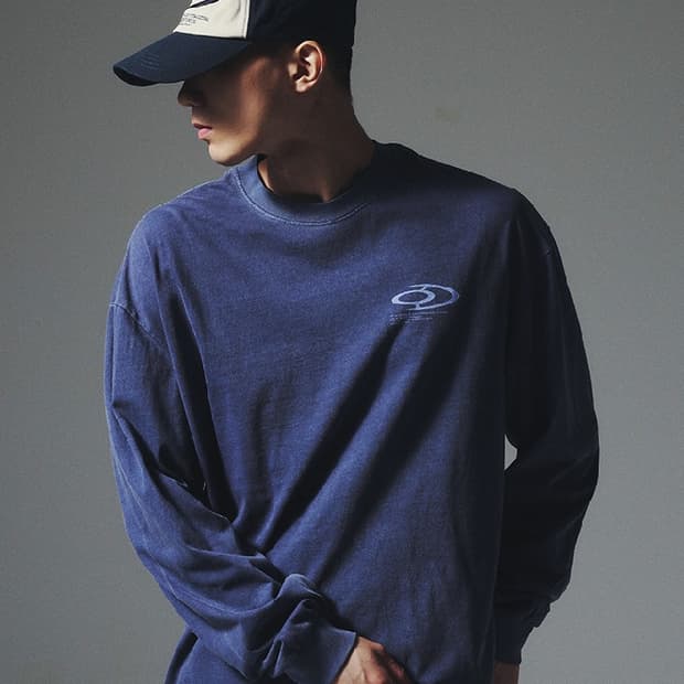 트래블 피그먼트 롱 슬리브 블루 섀도우