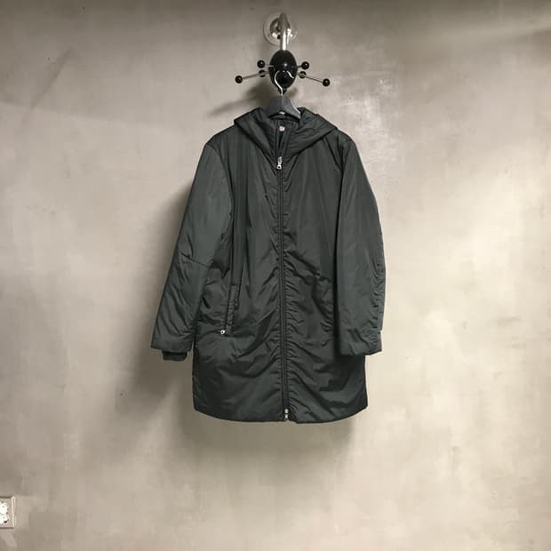 프라다 스포츠 패딩 자켓 카키 44