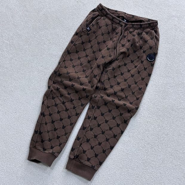 L 라이프워크 모노그램 패턴 조거 팬츠 0406E