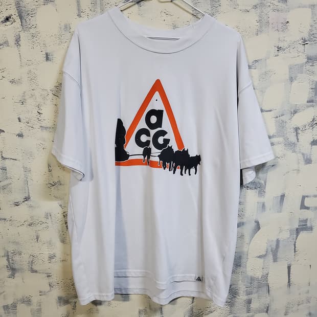 나이키 ACG 드라이핏 독 슬레드 티셔츠 서밋 화이트