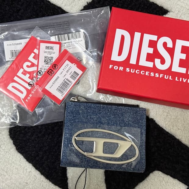디젤 반지갑 (Diesel D-Logo Zip II Wallet)