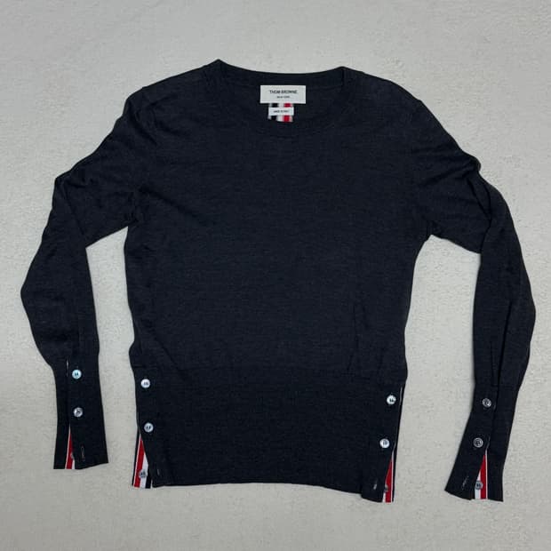 (매장판,최상) 톰브라운 실크 백스트라이프 여성 니트 38