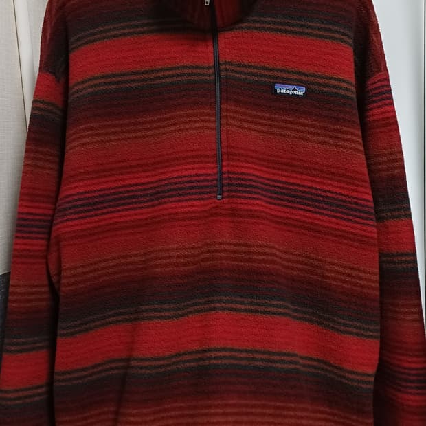 🇺🇸 파타고니아 신칠라 스웨터 - 옴브레 스트라이프 