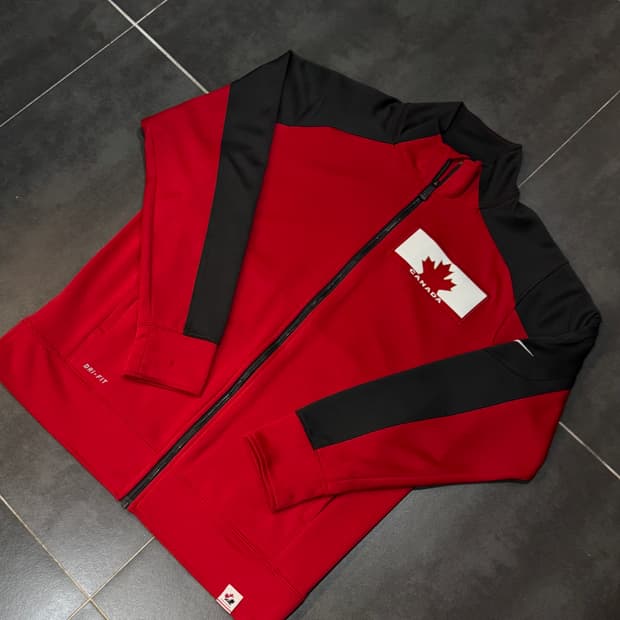 NIKE dry-fit canada
