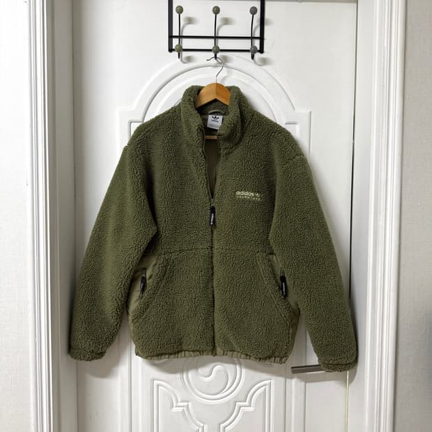 95 M사이즈 아디다스 쉐르파 뽀글이 