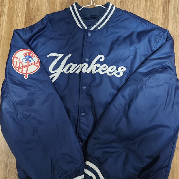 뉴에라 뉴욕 양키스 스타디움 자켓 105