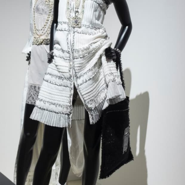 2017 샤넬 로봇 트위드 토트백