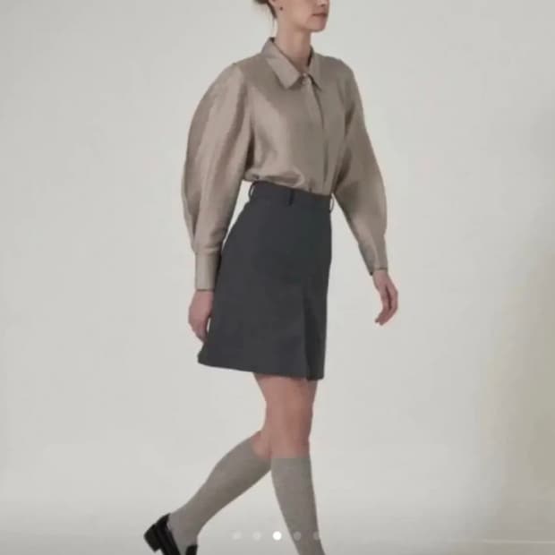 Ged 게드 볼륨 텍스터 블라우스