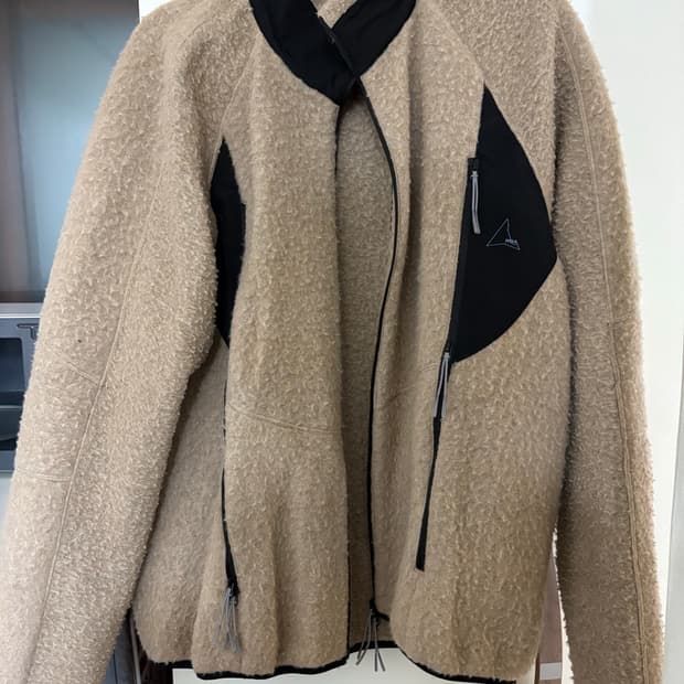 Roa 로아 하이킹 폴라 플리스 (XL)