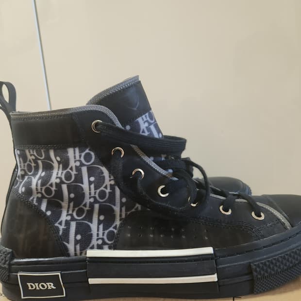 디올 오블리크 B23 하이탑