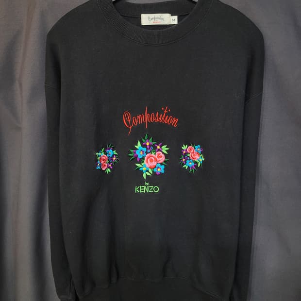 Composition by KENZO 겐조 플로럴 자수로고 맨투맨 