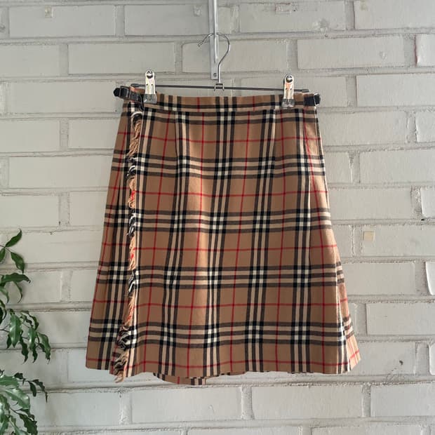 버버리 블루라벨 노바체크 울 랩스커트