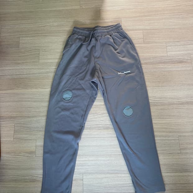 논디스클로스 스웻팬츠