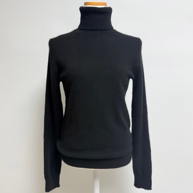 [캐시미어 100%] 유니클로 블랙 목폴라 터틀넥 니트 S