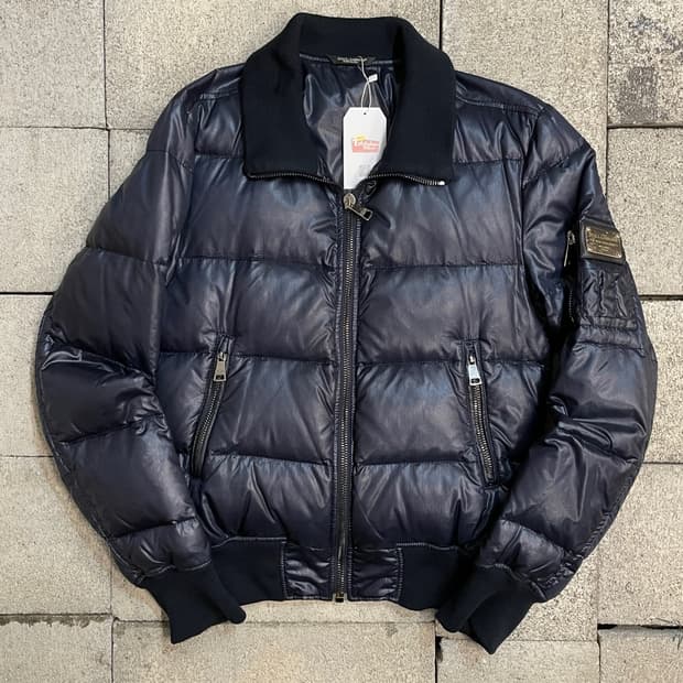 돌체앤가바나 글로시 패치 패딩