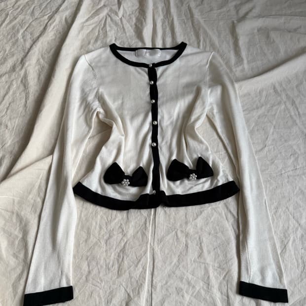 러블리 긱시크 공겜여주 가디건