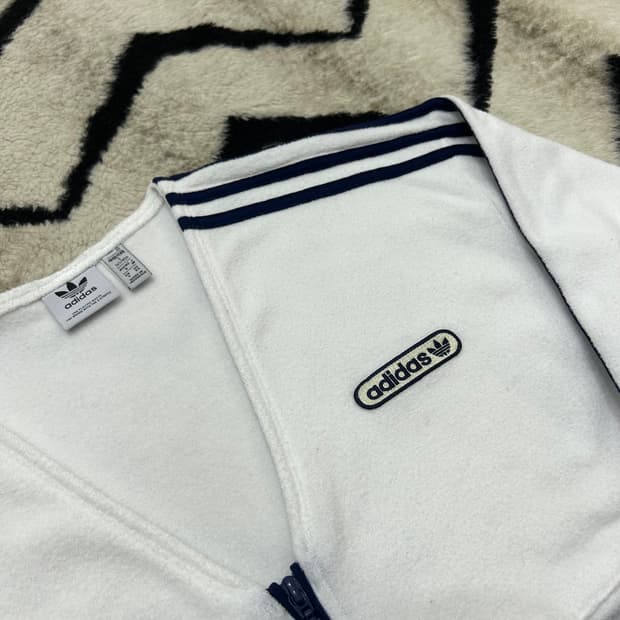 [S]아디다스 크롭 가디건/테리재질/화이트
