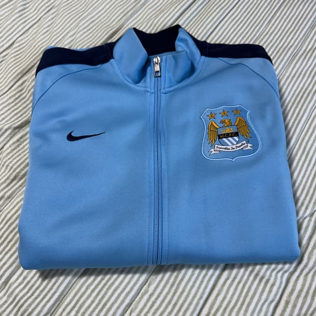 나이키 맨시티 트랙탑 저지