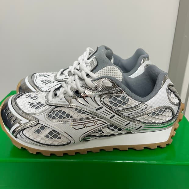 보테가베네타 오르빗 스니커즈 실버 38