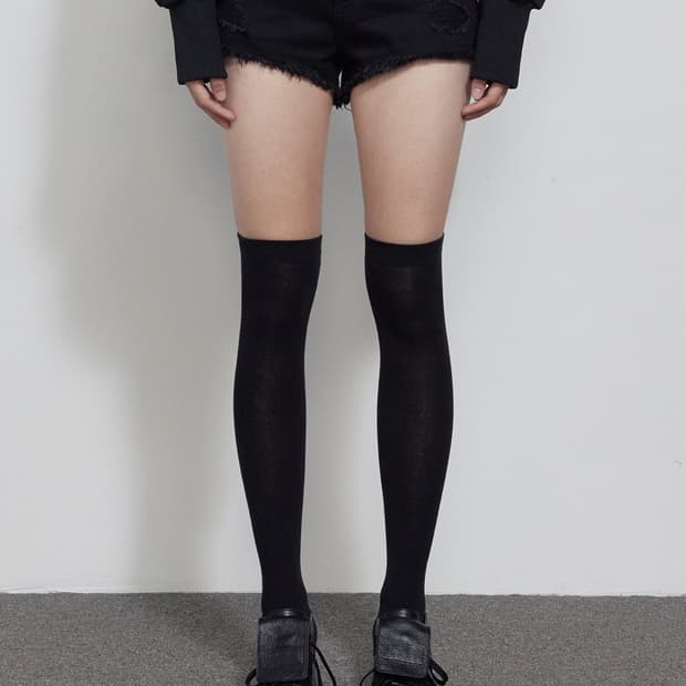 보헤미안서울 데미지 반바지 검정 L사이즈 구해요! 