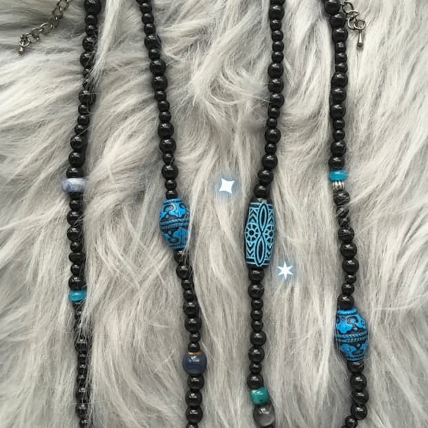 Moonstic Necklace 🌑