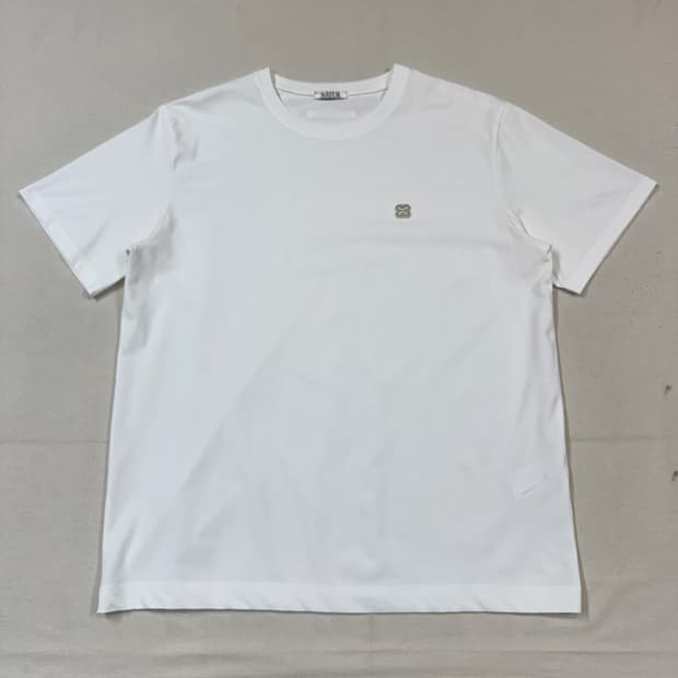 XL) 세터 SATUR 화이트 반팔 티셔츠
