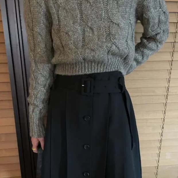 위아 마티나 스커트 블랙 s