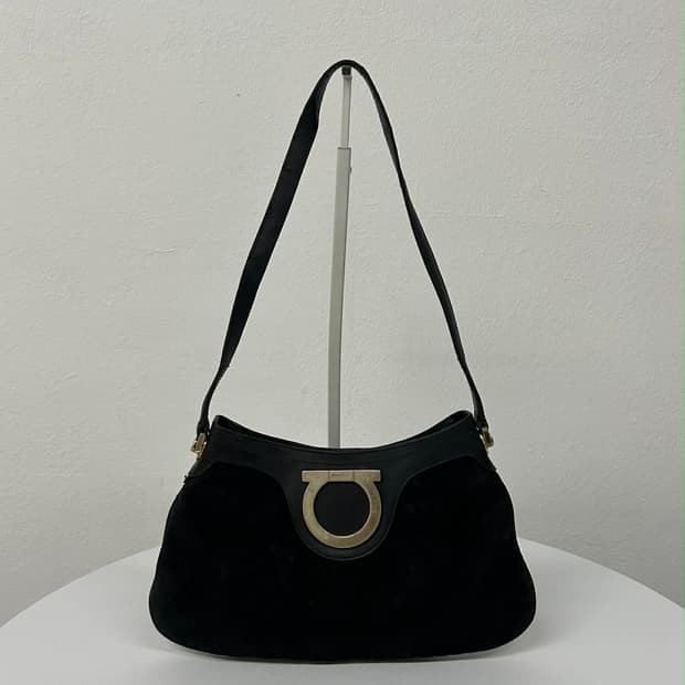 살바토레 페라가모 빅 간치니 스웨이드 가죽 토트백