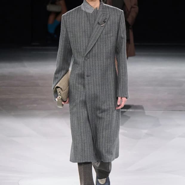 [정해인님 착용] 디올 24AW 오블리크 클로저 스트라이프 코트