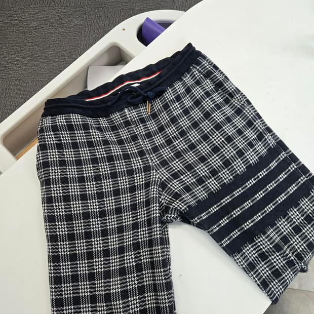 [40%할인] 톰브라운 체크 조거팬츠 1사이즈