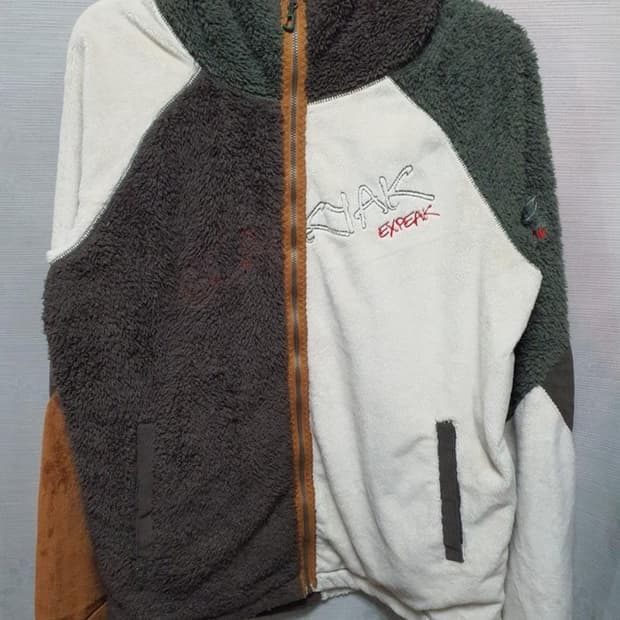 블랙야크 보아털 후드자켓