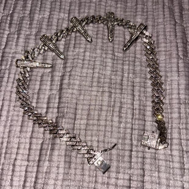 릴우지버트 아이스 목걸이