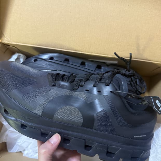 275사이즈 온러닝 슬램잼 클라우드플로우5 블랙