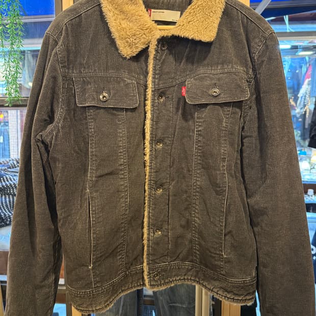 리바이스 차콜 무스탕