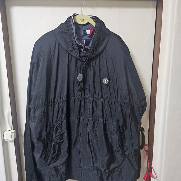 스톤아일랜드 나일론 아노락 블랙 2xl 