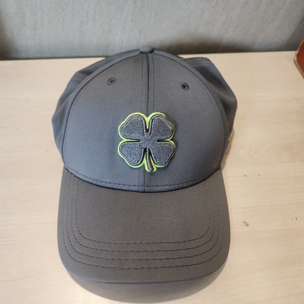 "BLACK CLOVER 🧢 Live Lucky 네온 클로버 캡"

