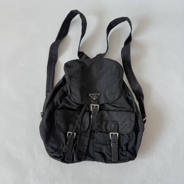 프라다(PRADA) 나일론백팩(내부포켓 지퍼 opti zip,ITALY)